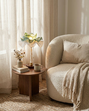 Blushcrown Table Light