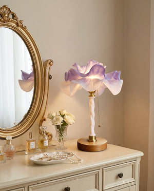 Blushcrown Table Light