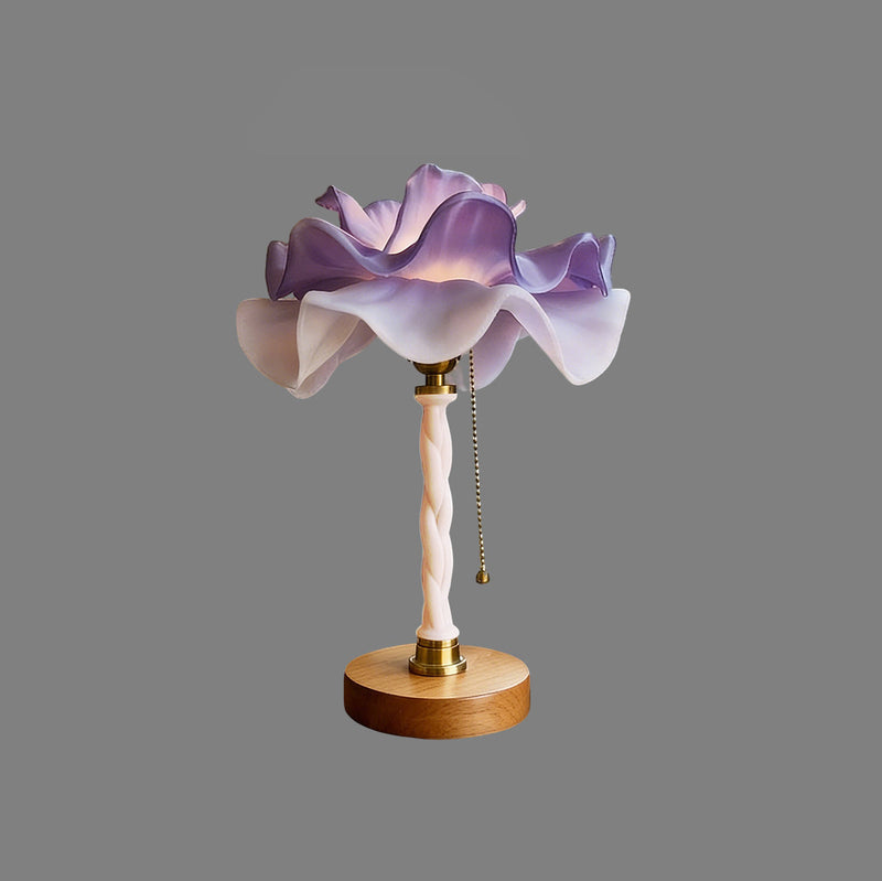 Blushcrown Table Light – detail 11