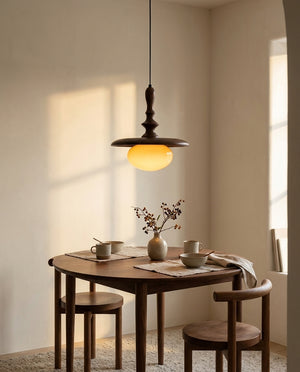 Elwood Pendant Light