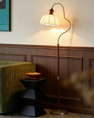 Orvessa Floor Light