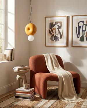 Peblume Pendant Light