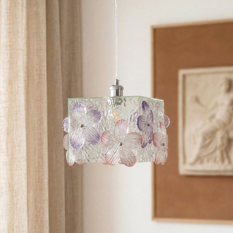 Vitrelia Pendant Light – detail 2