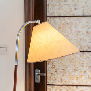 Dornstab Tripod Floor Lamp