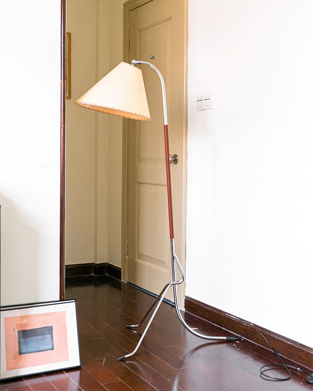 Dornstab Tripod Floor Lamp