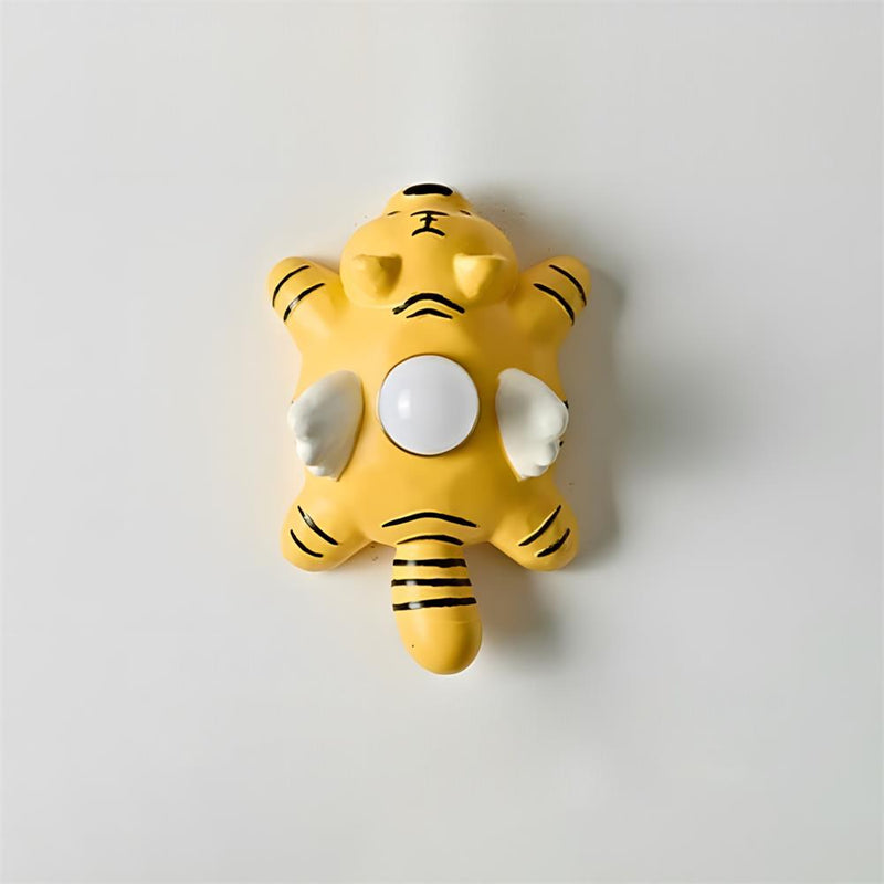 Dreamy Paws Wall Sconce – detail 8