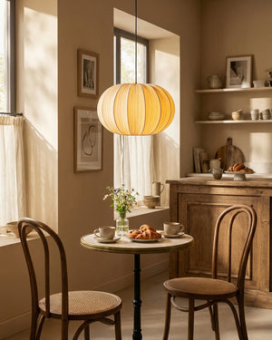 Elunor Pendant Light