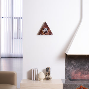 Emertria Wall Lamp