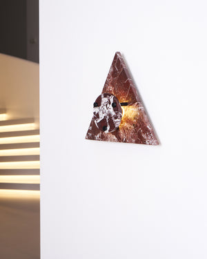 Emertria Wall Lamp