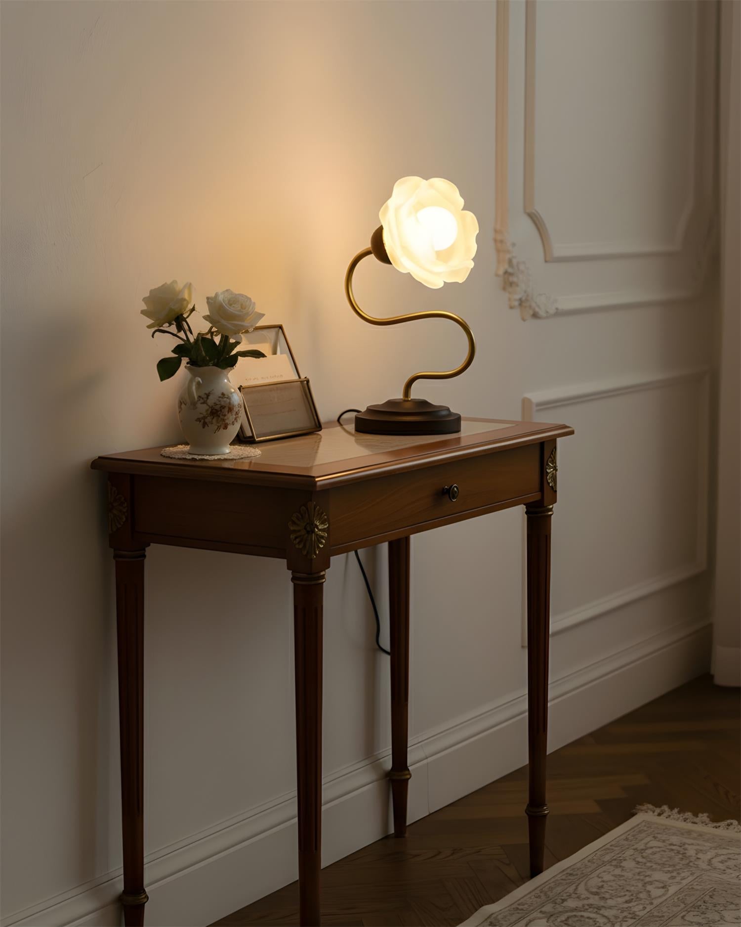 Everbud Table Lamp