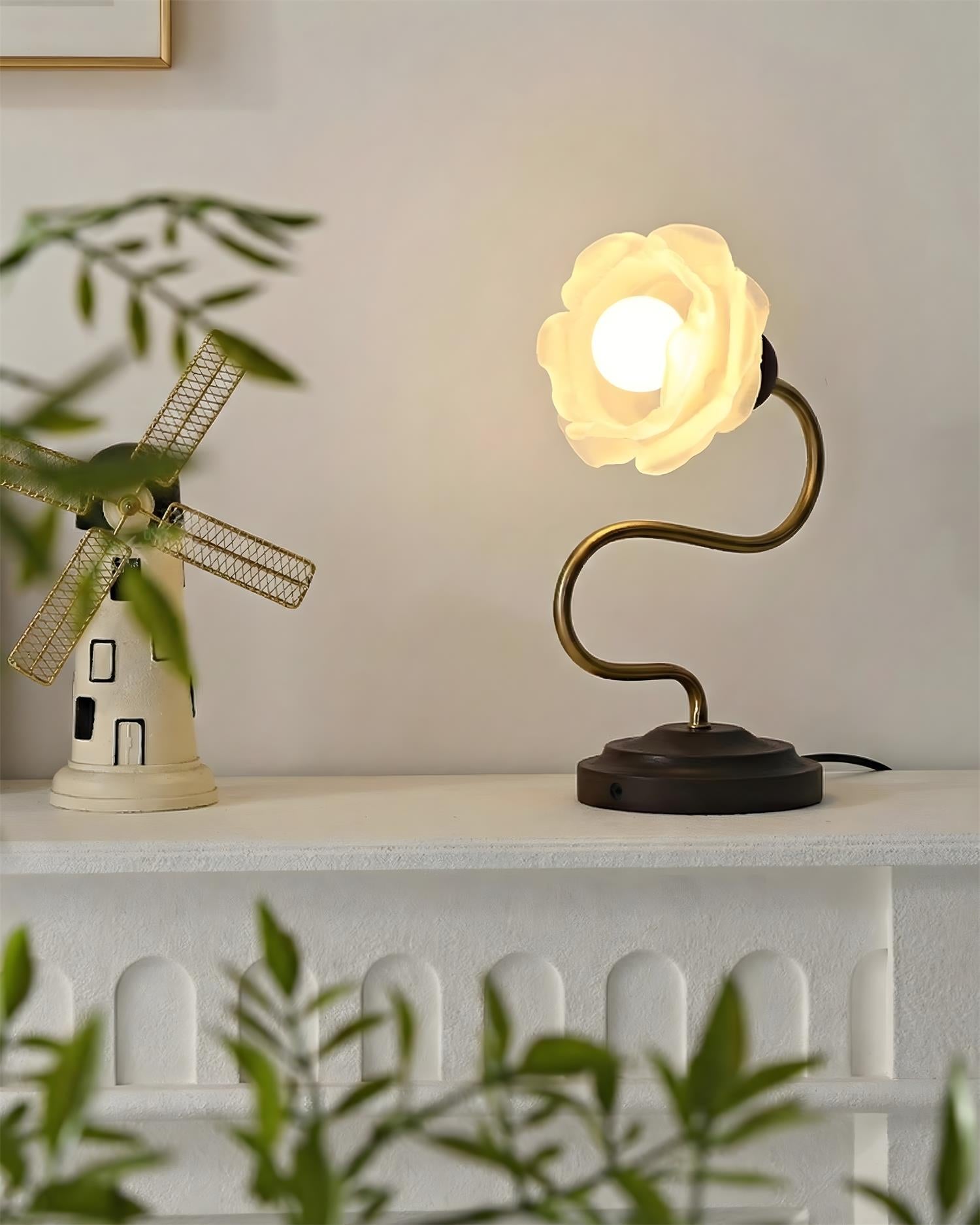 Everbud Table Lamp