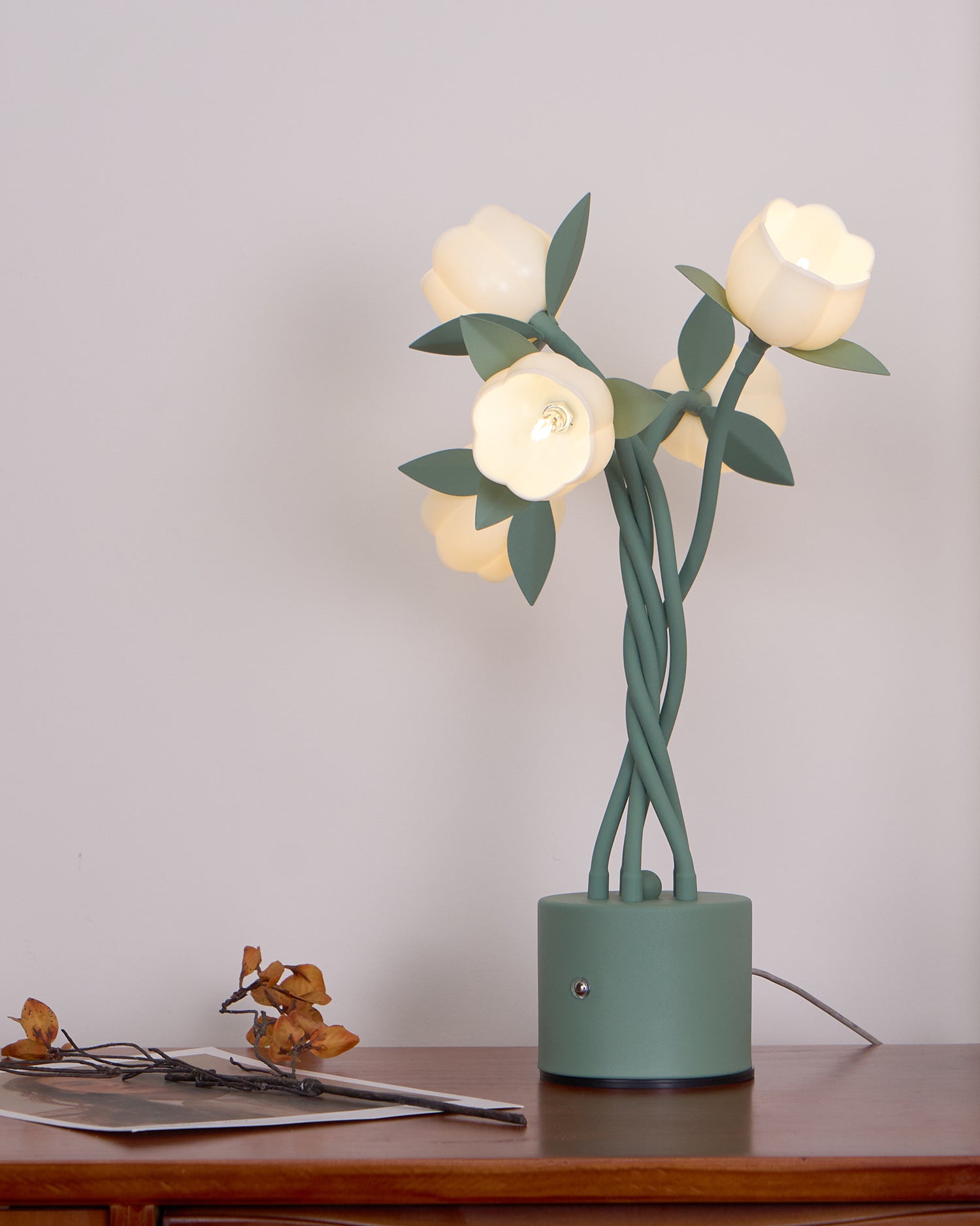 Faira Flower Table Lamp