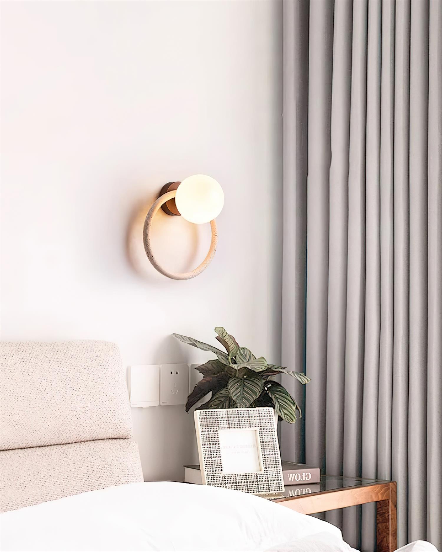 Felicity Wall Lamp