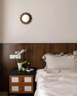 Flora Glow Wall Lamp