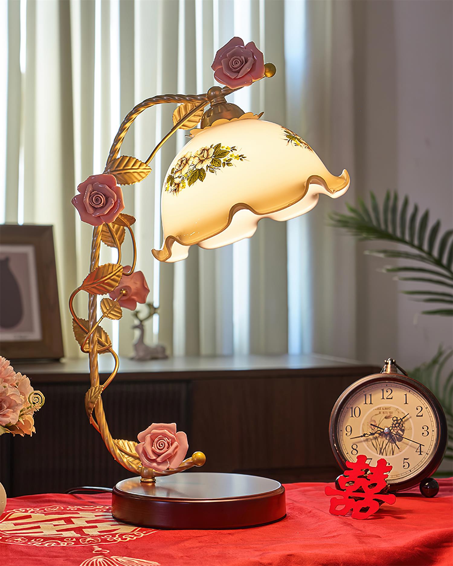 Florielle Table Lamp