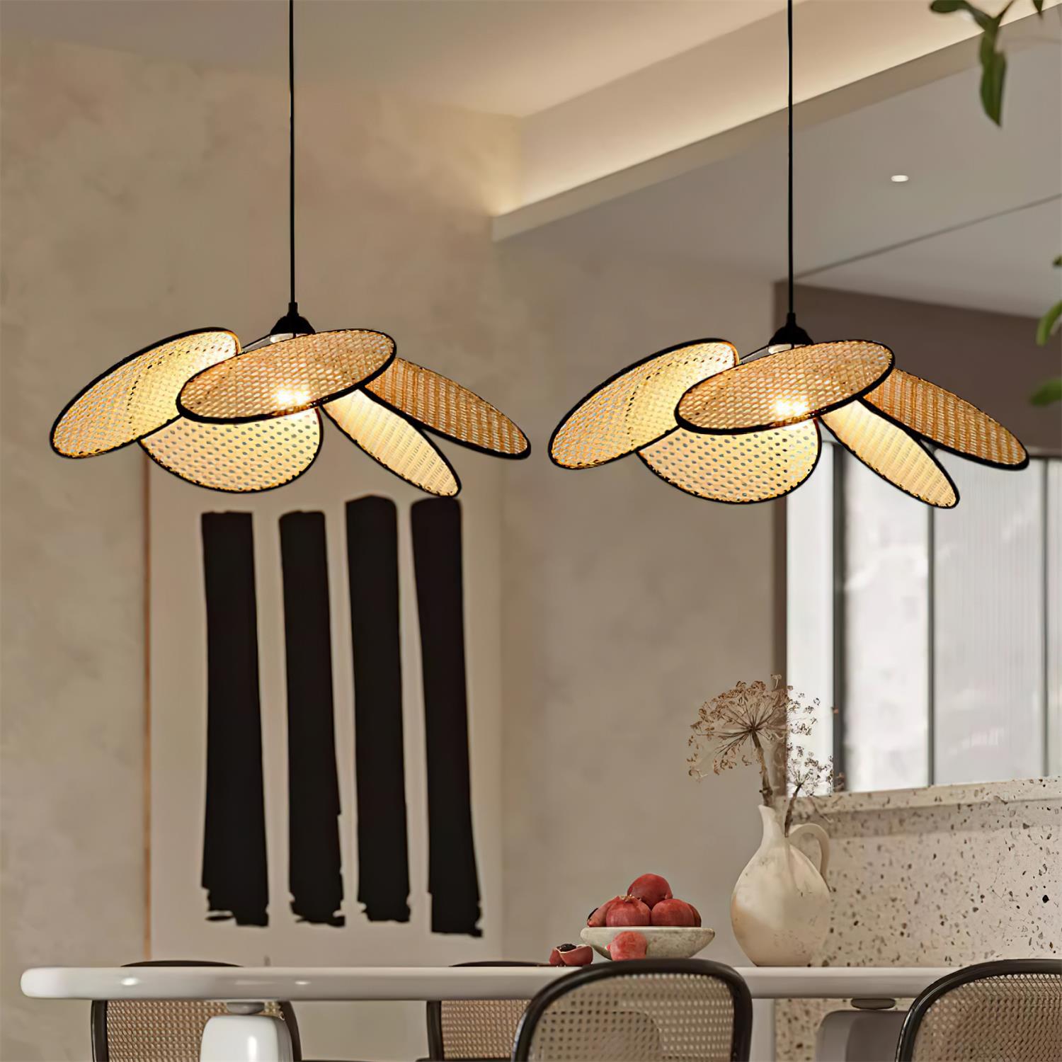 Flow Rattan Pendant Lamp