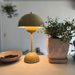 Lámpara de mesa de arte de carga 