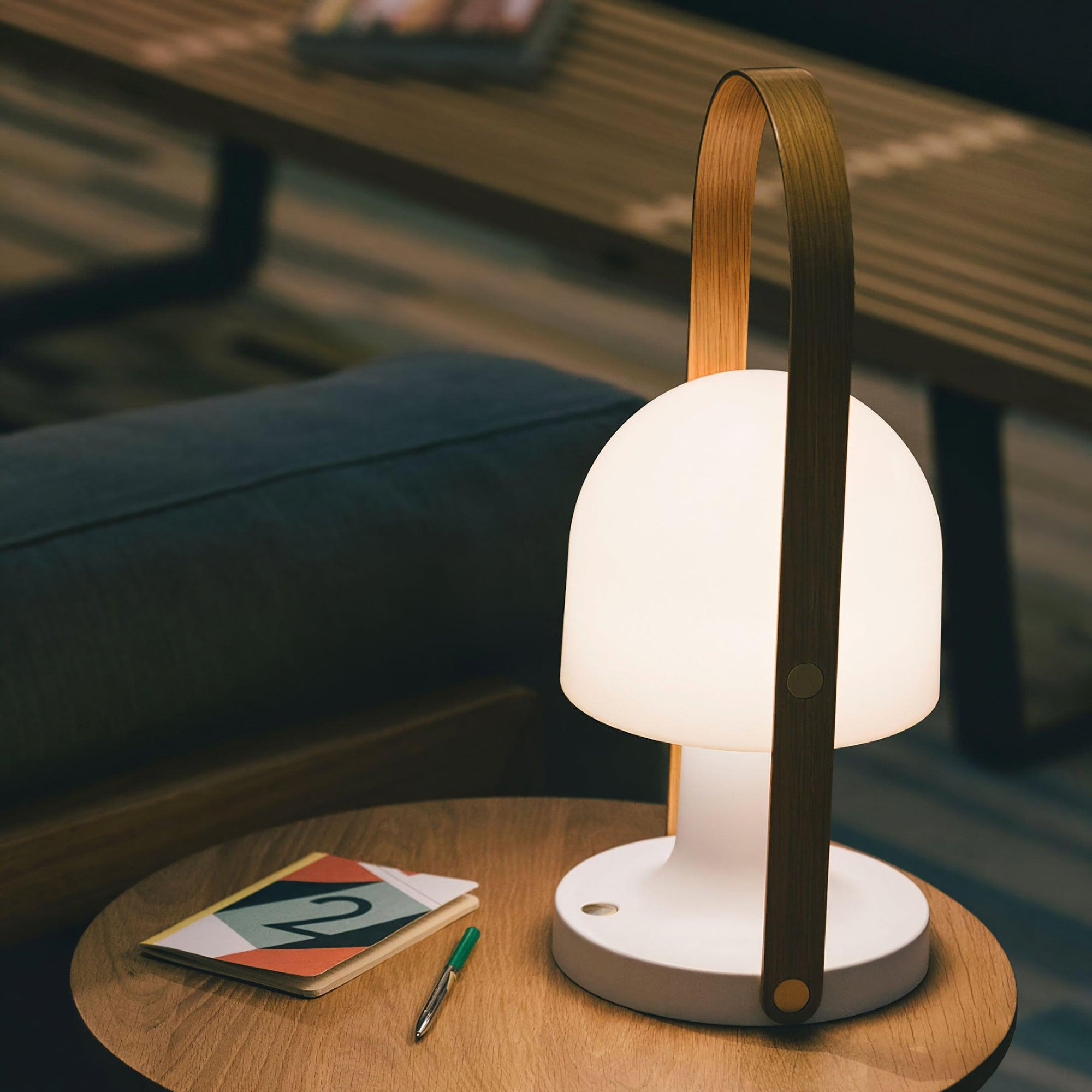 FollowMe Portable Table Lamp (built-in battery) - Docos
