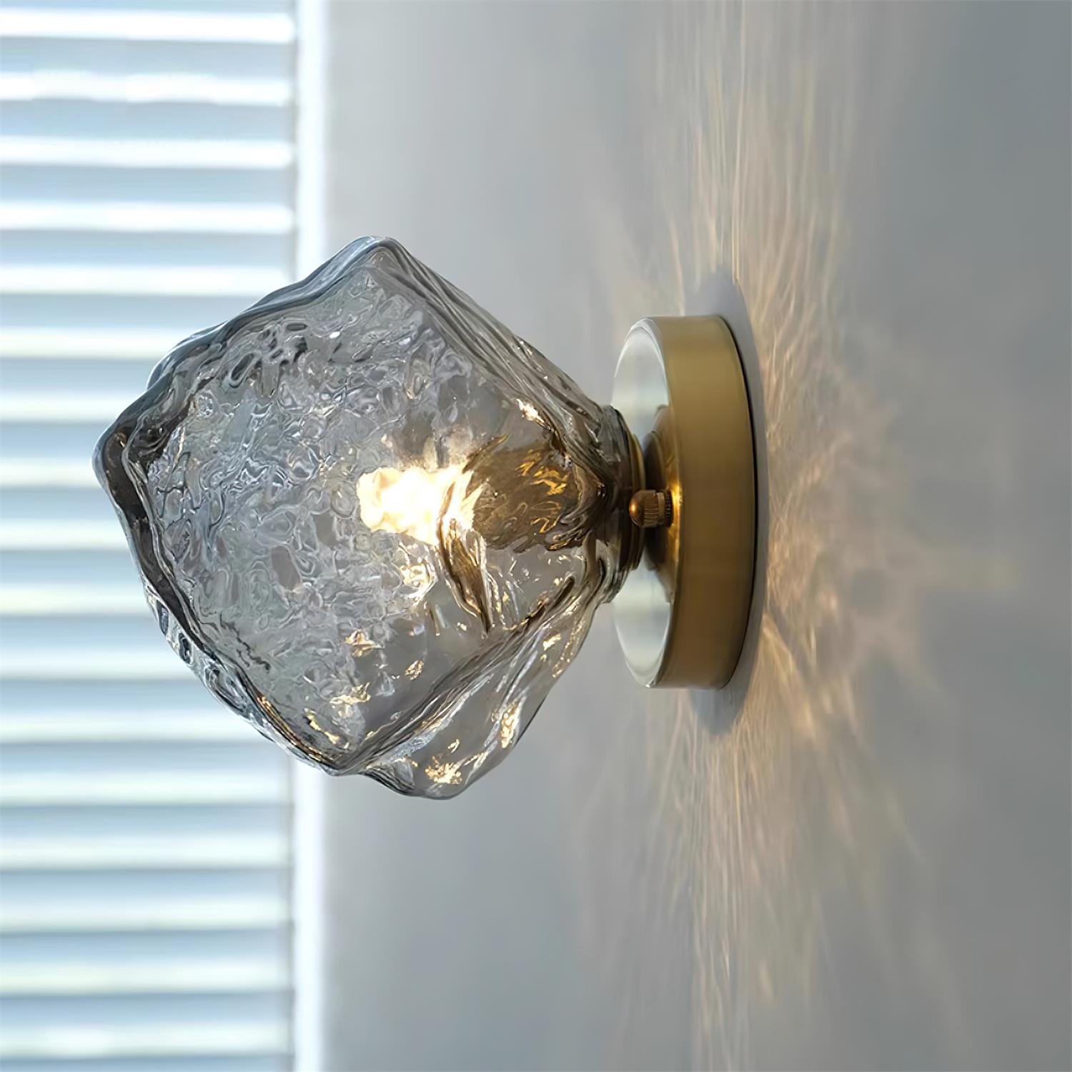 Forte Wall Lamp