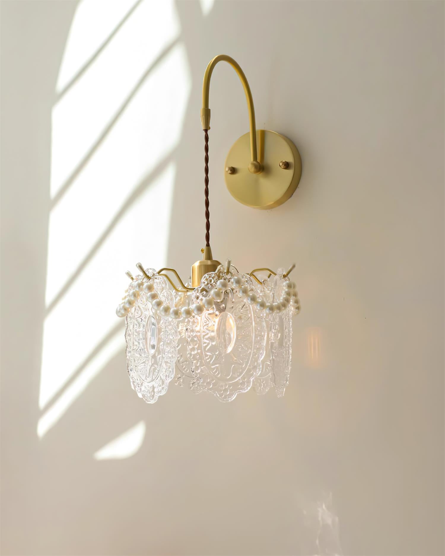 French Nisa Wall Lamp