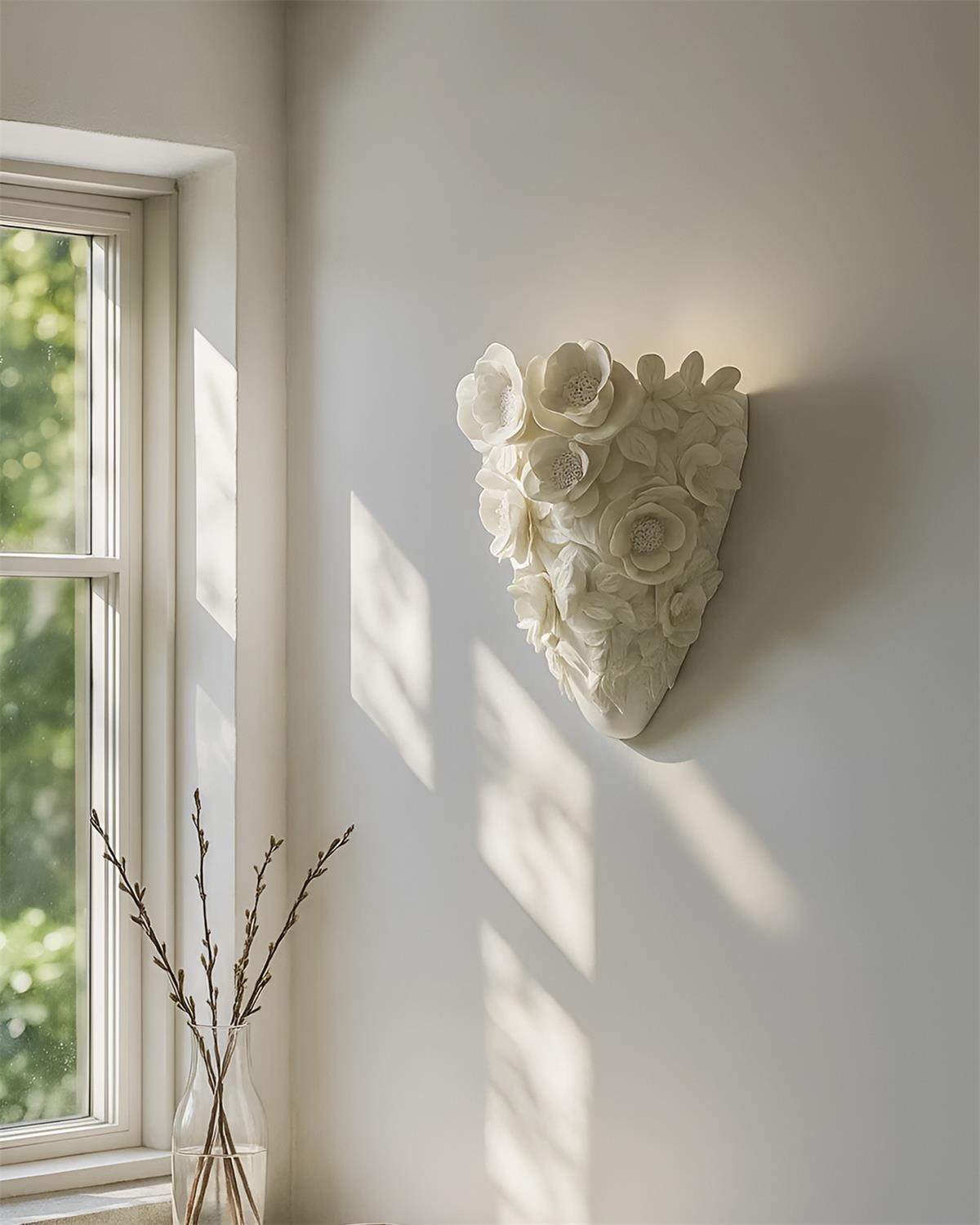 Gardenia Wall Lamp