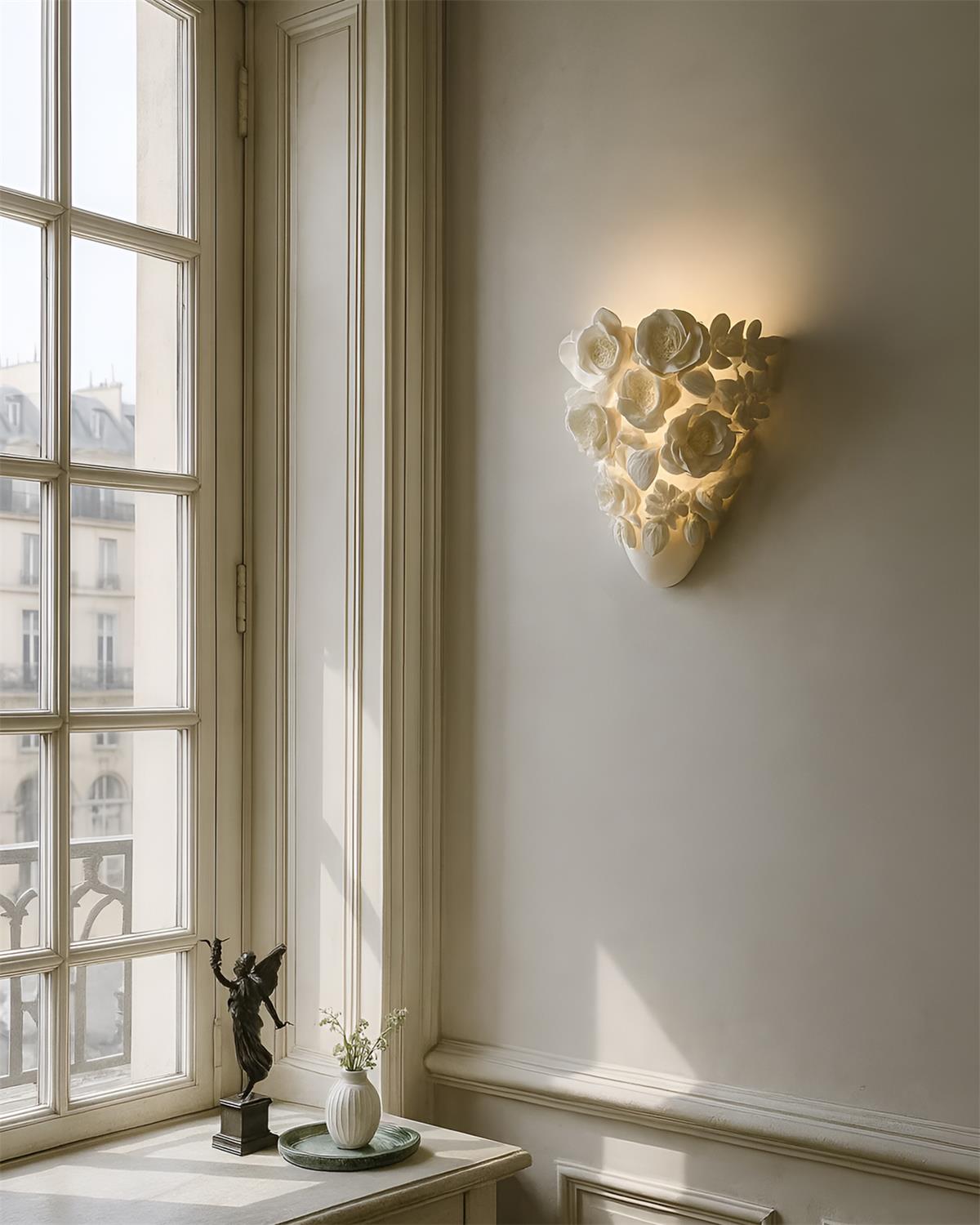 Gardenia Wall Lamp