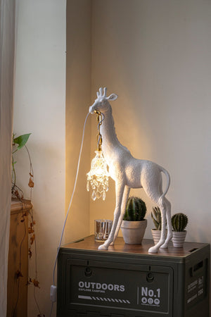 Giraffe Royale Sculpture Floor Lamp