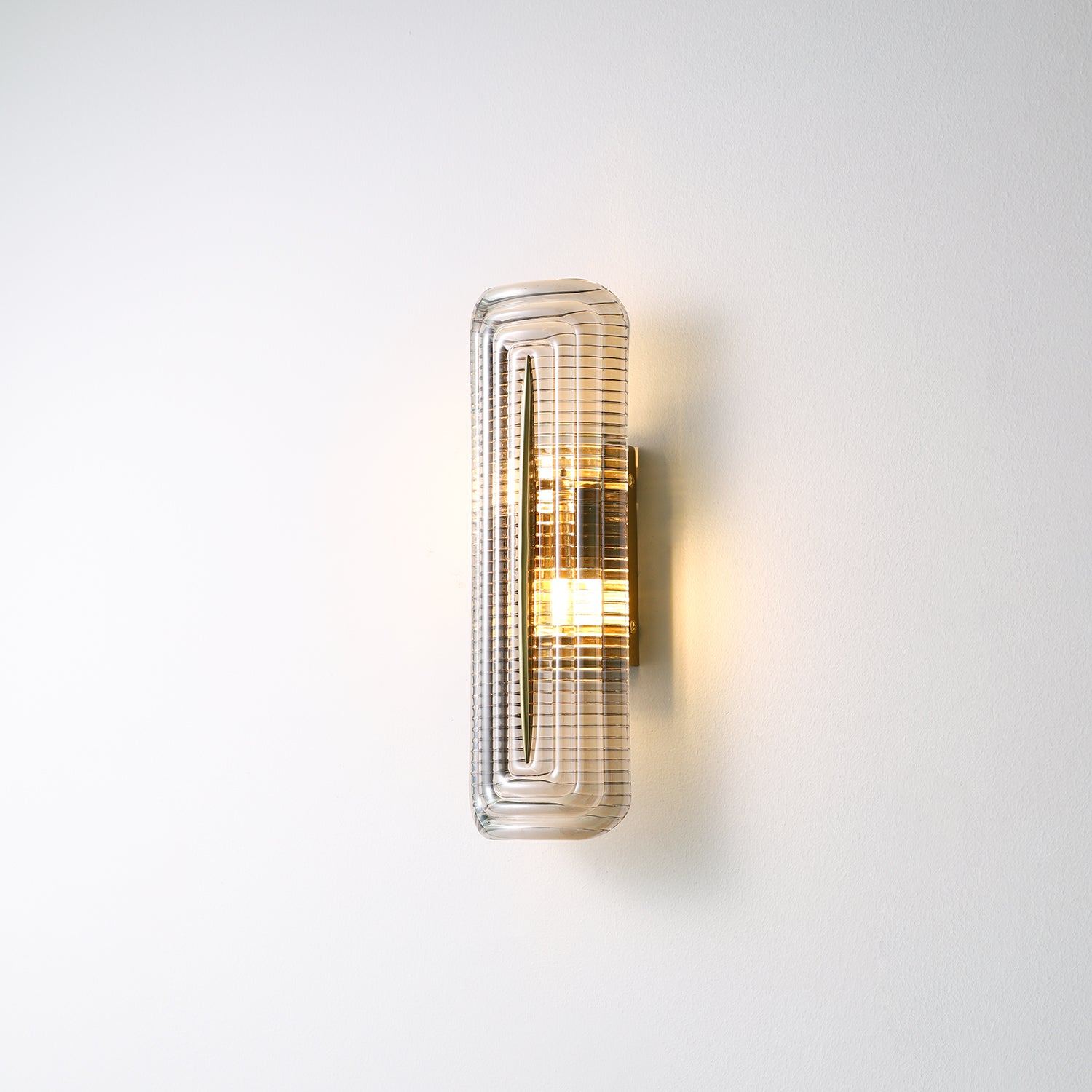 Glacium Wall Lamp