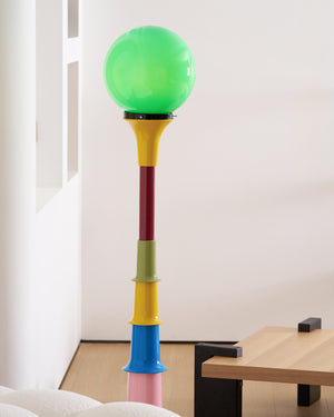 Grande Floor Lamp