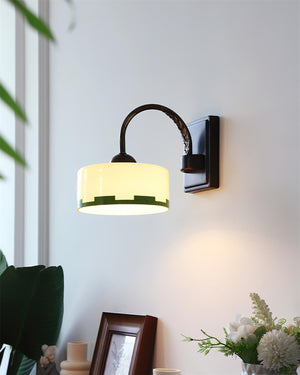 Grevola Wall Lamp