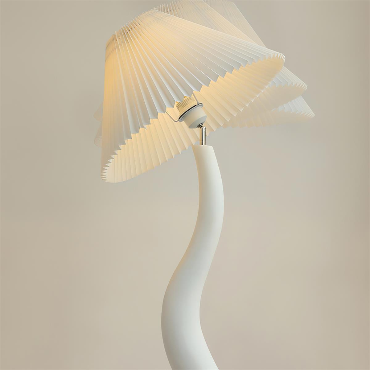 Haruki Twisted Floor Lamp 17.7″- 64.9″