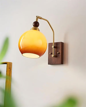 Hyannis Wall Lamp