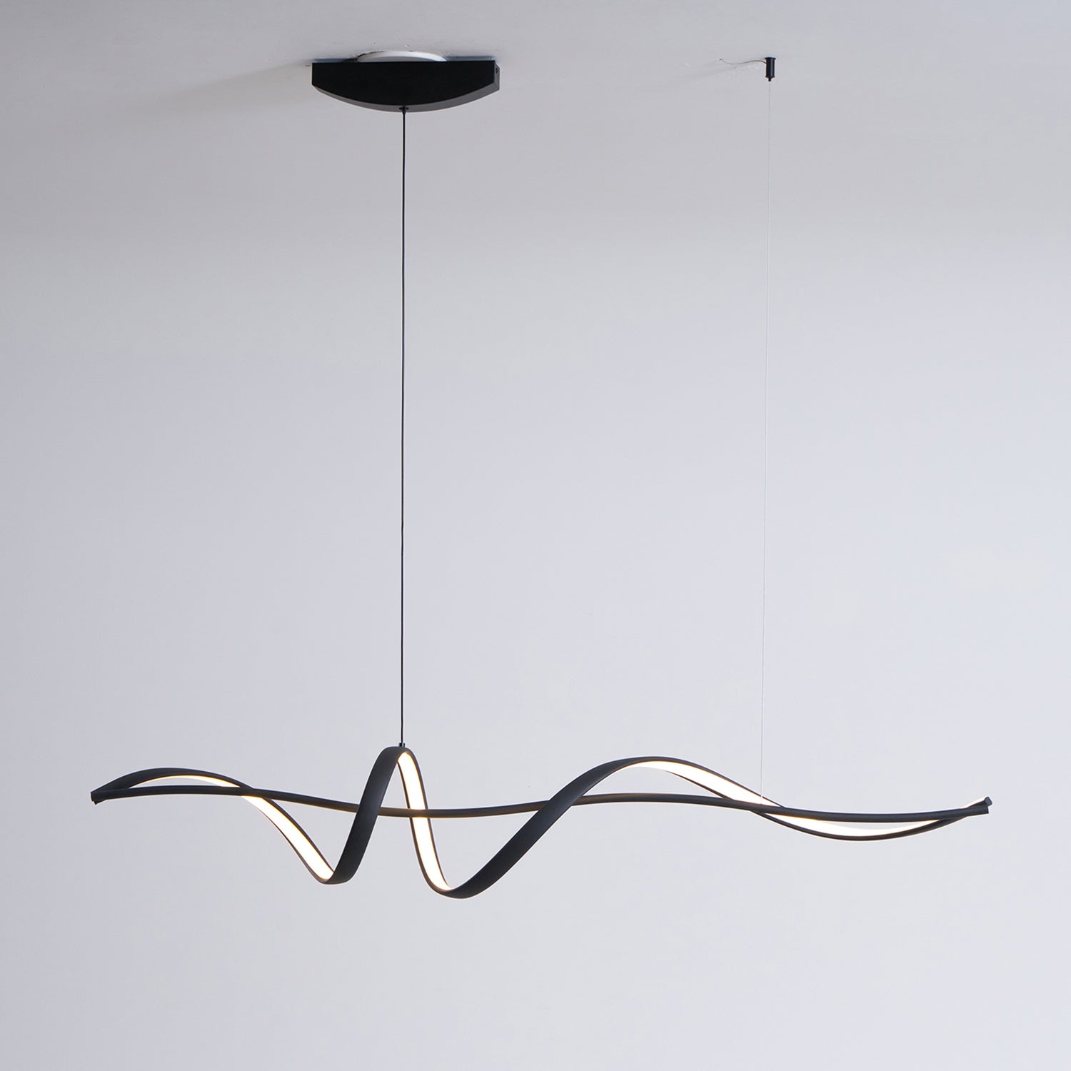 Inari Line Chandelier