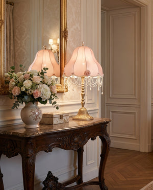 Ismerelle Table Lamp