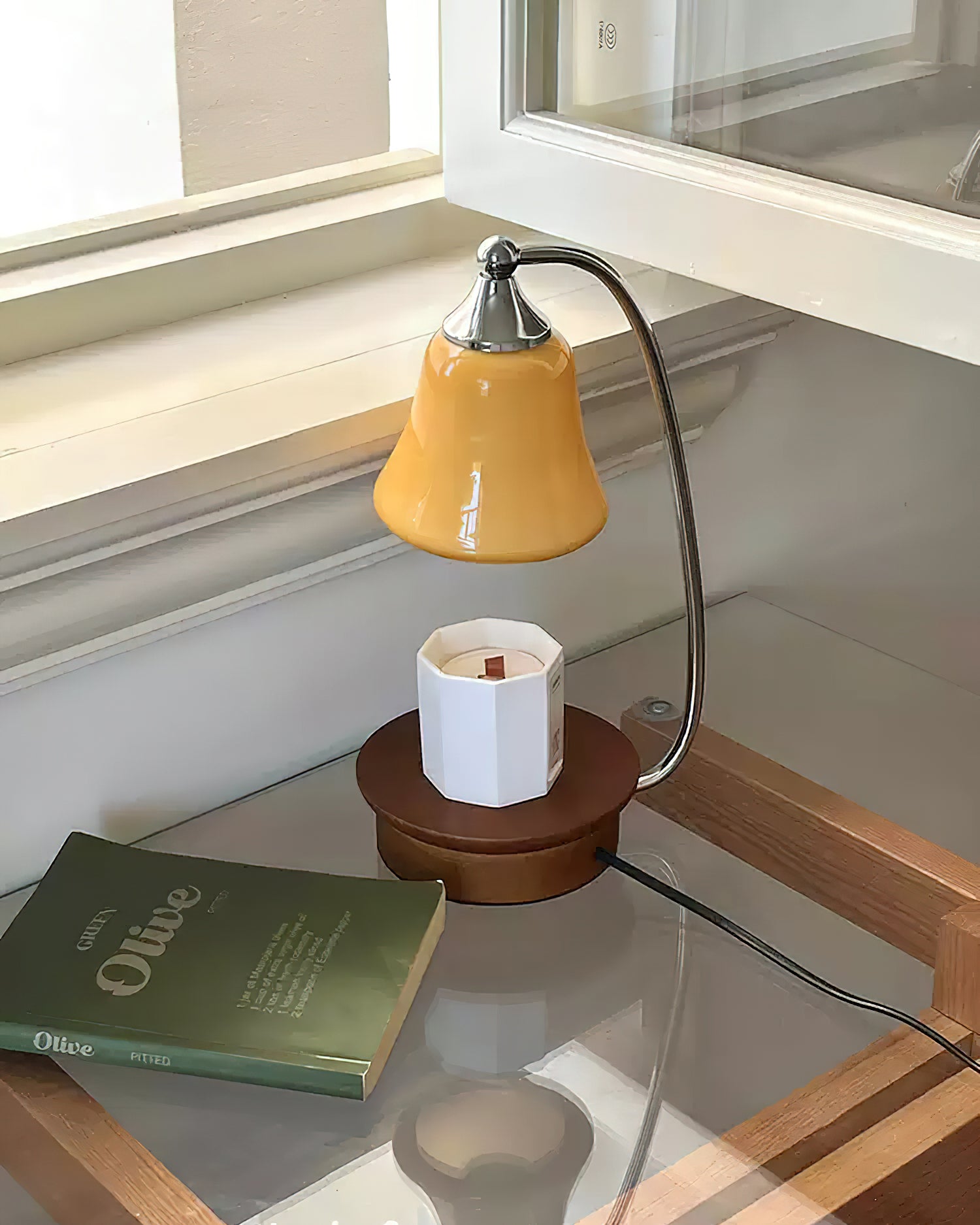 Jaren Candle Warmer Lamp