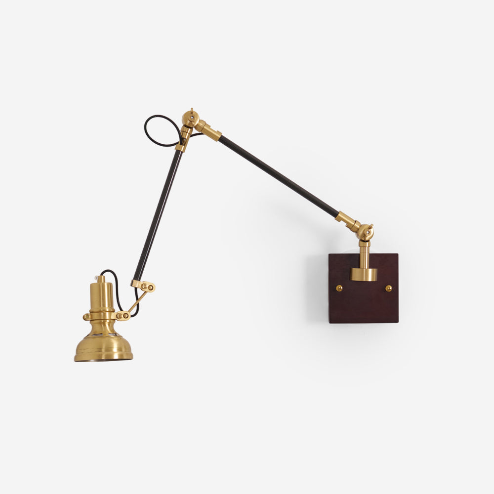 Lámpara de pared con brazo oscilante Kane 3.5″- 4.3″