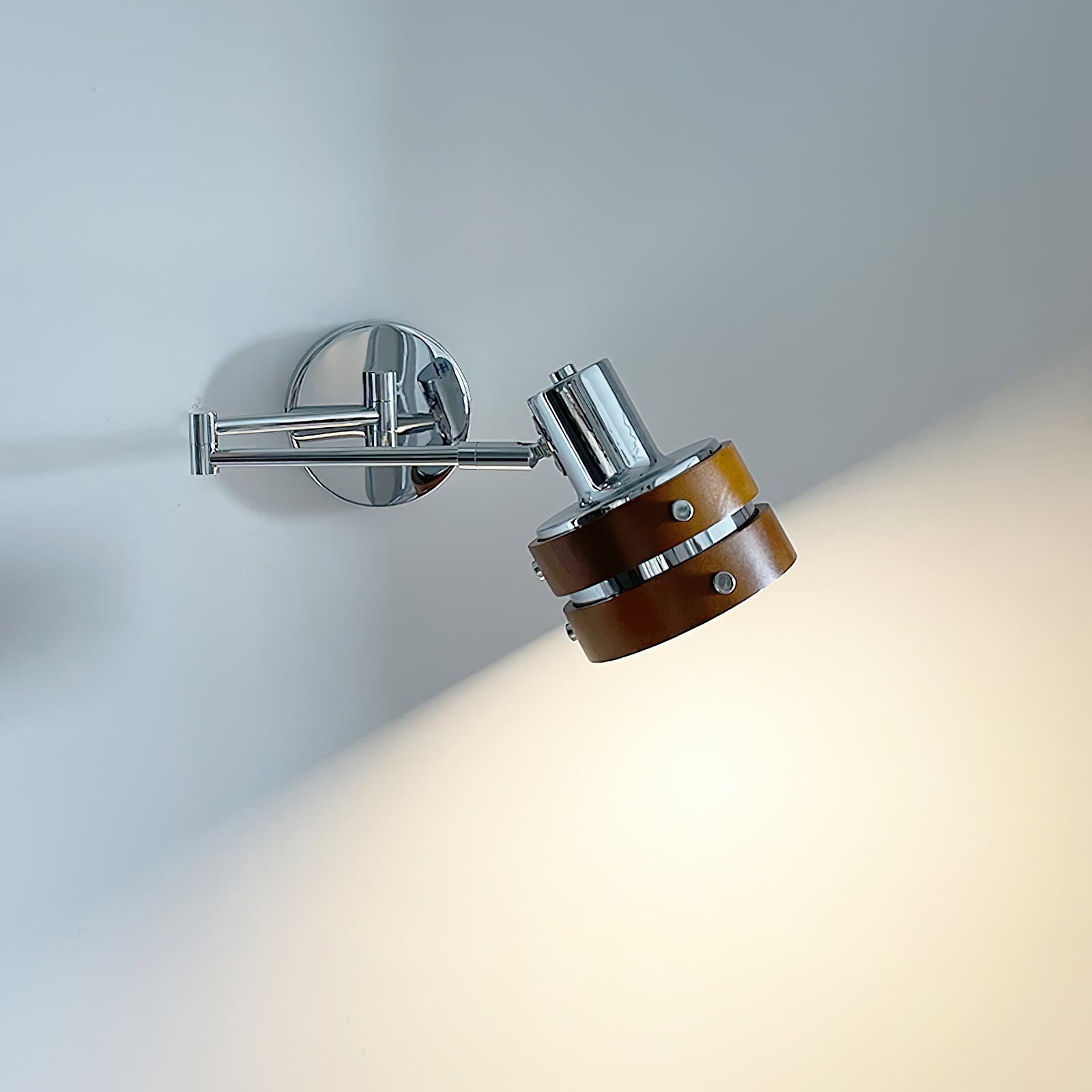 Karry Adjustable Wall Lamp