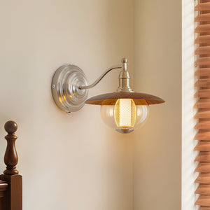 Keeper Wall Lamp
