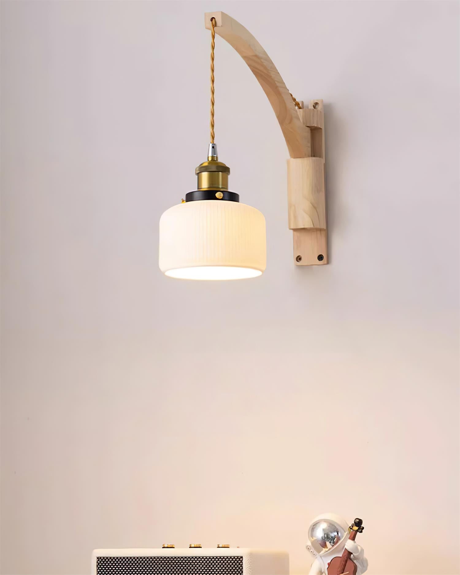 Kren Wall Lamp