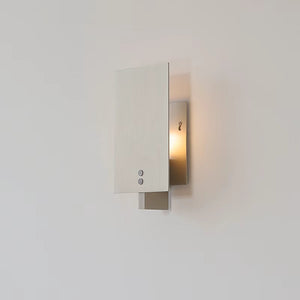 Kyren Wall Lamp