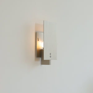 Kyren Wall Lamp