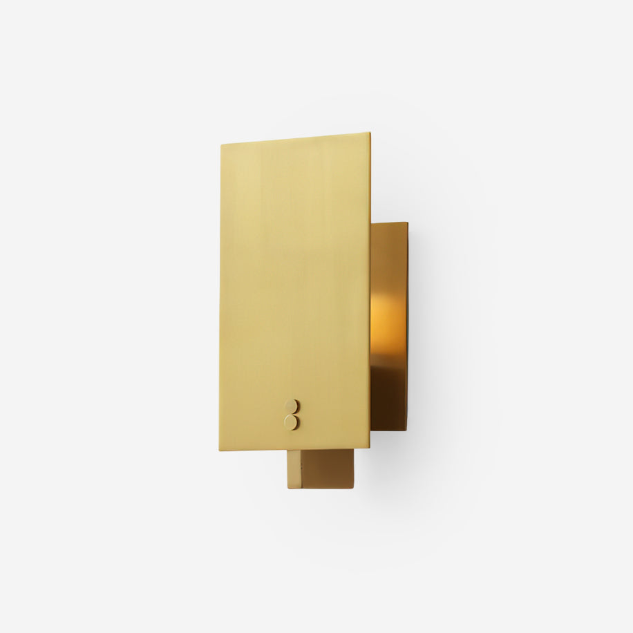 Kyren Wall Lamp