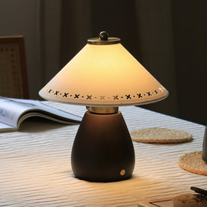 Lattice Table Lamp
