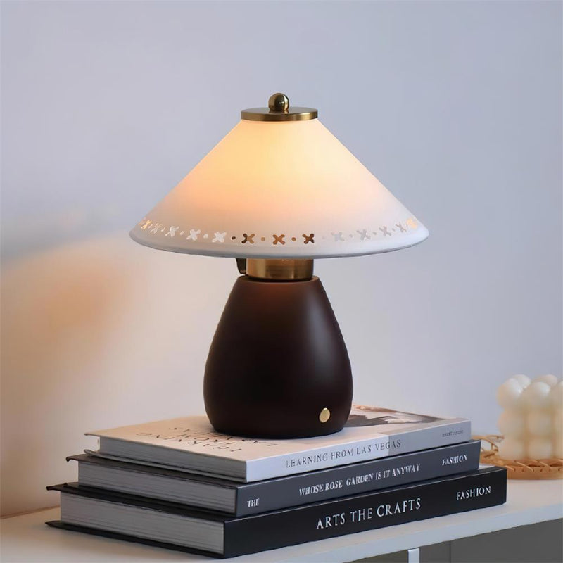 Lattice Table Lamp – detail 2