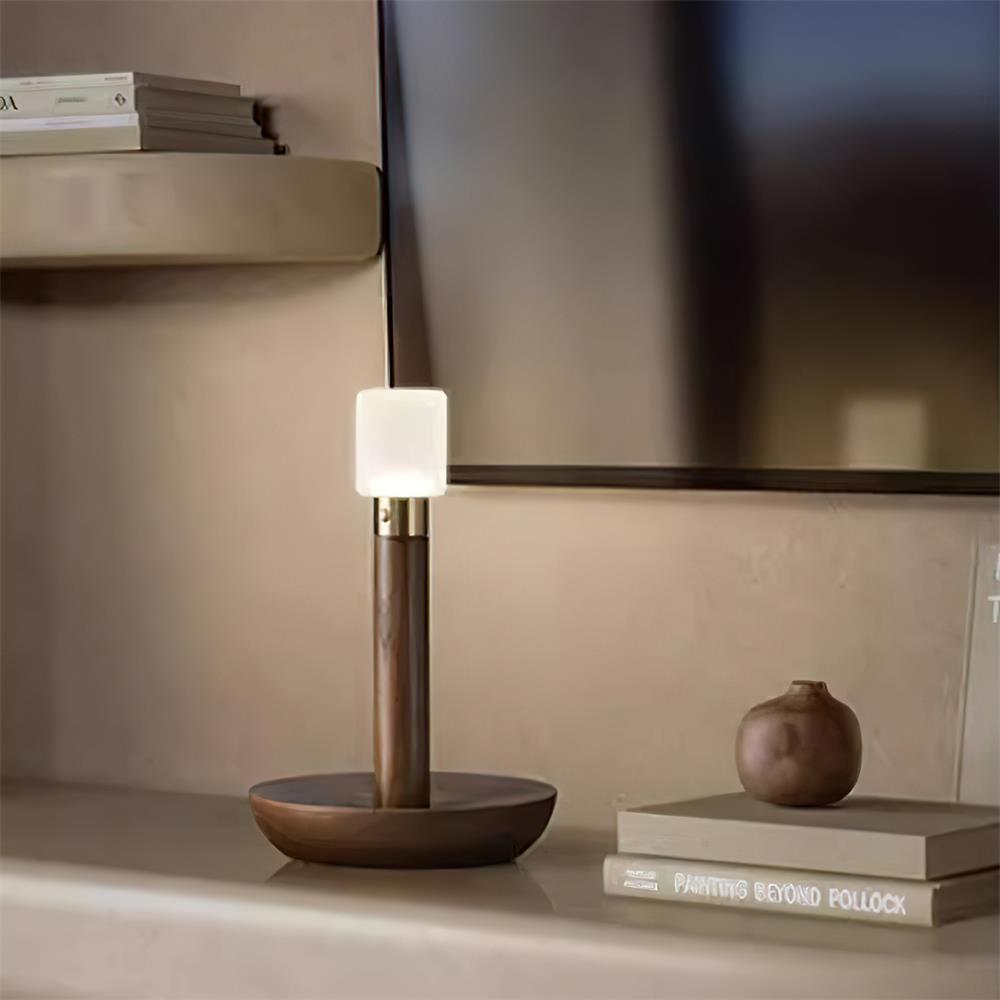 Lemelia Table Lamp