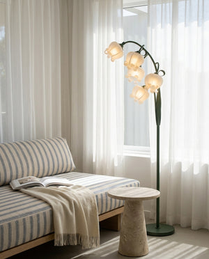 Lilymere golvlampa