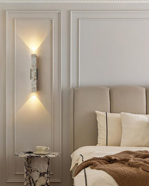 Linea Wall Lamp