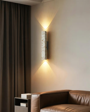 Linea Wall Lamp