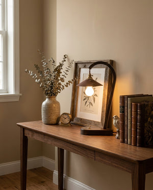 Lodora Table Light