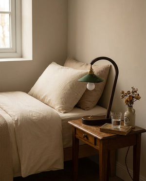 Lodora Table Light